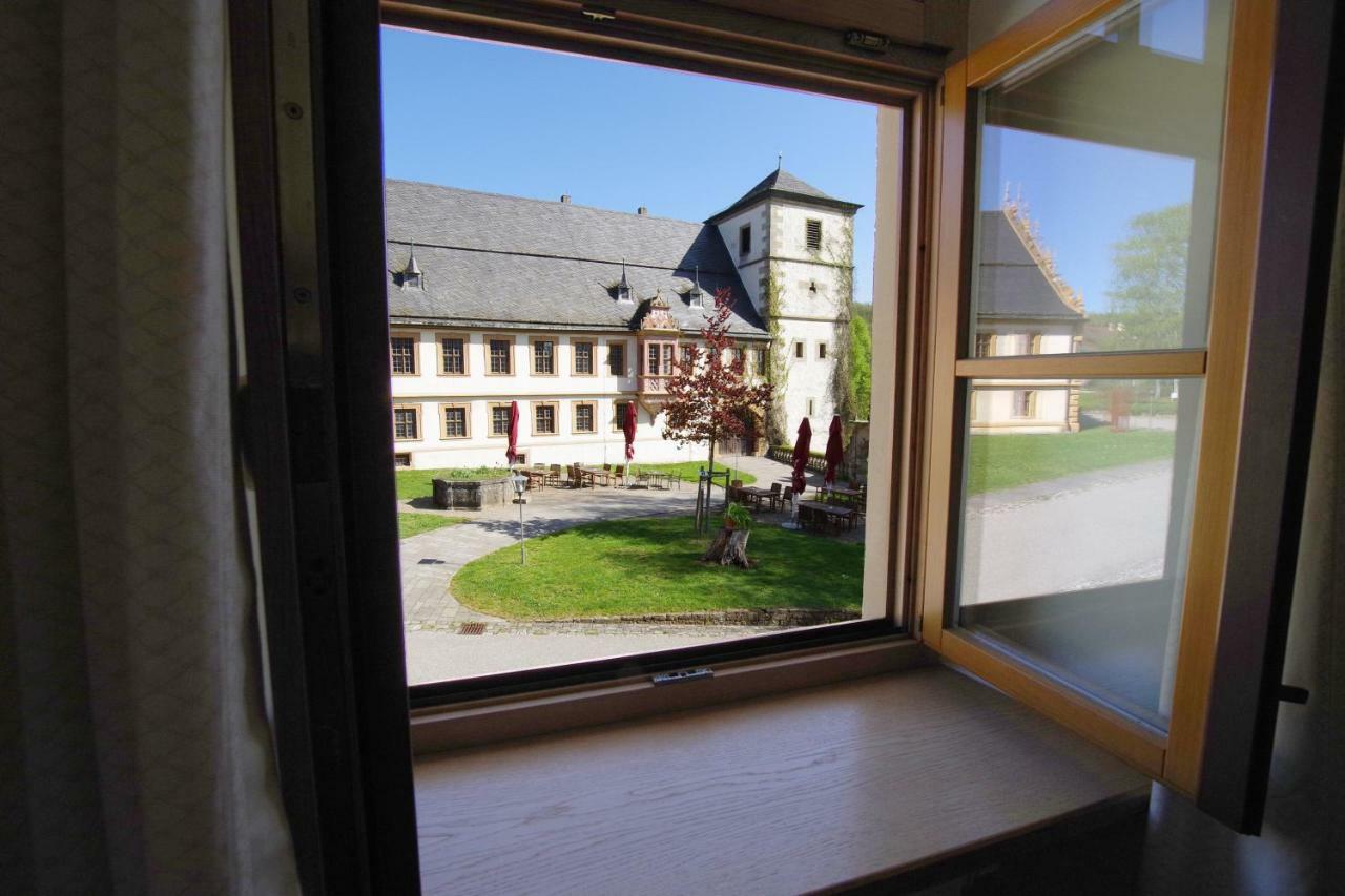 Hôtel Klostergasthof à Münnerstadt Extérieur photo